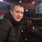 Александр Маслов